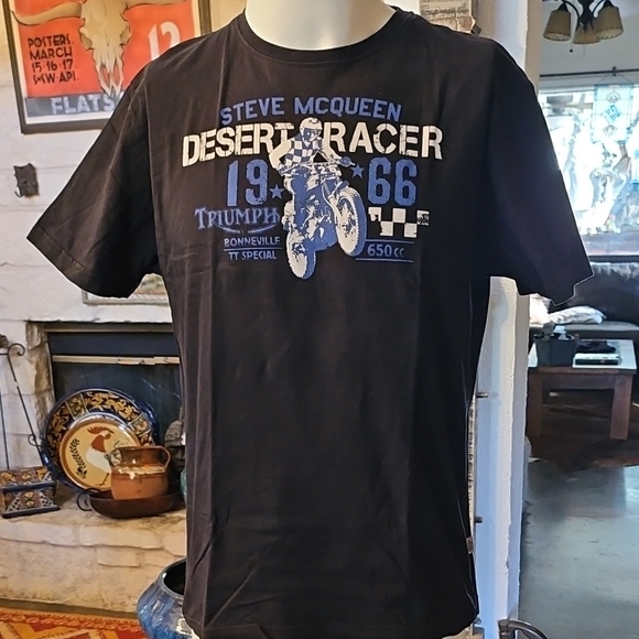 Triumph Motorcycles UK Steve McQueen Desert Racer Black T-Shirt Size L - Picture 1 of 8